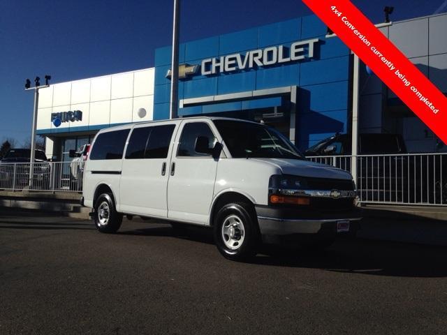 2017 chevrolet express 3500 lt hot sale 2.8 l diesel passenger van